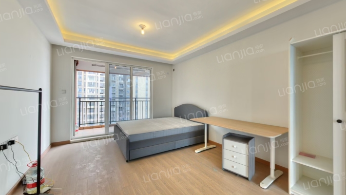 海伦国际二手房实景图