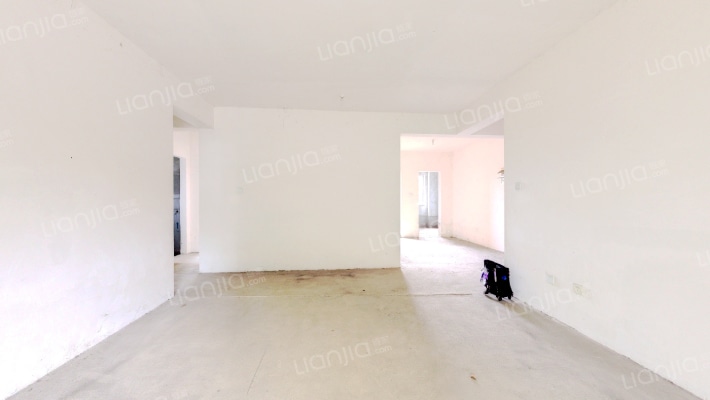 昂世半山观邸二手房实景图