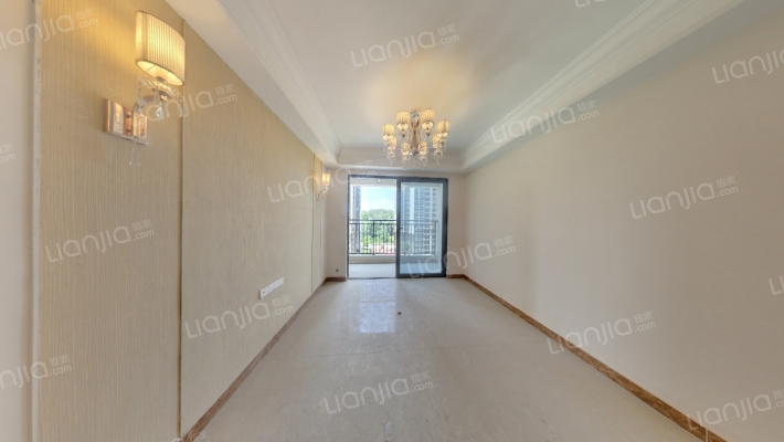 恒大悦珑台二手房实景图