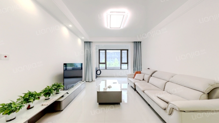 绿地IFC中央公馆B5区二手房实景图