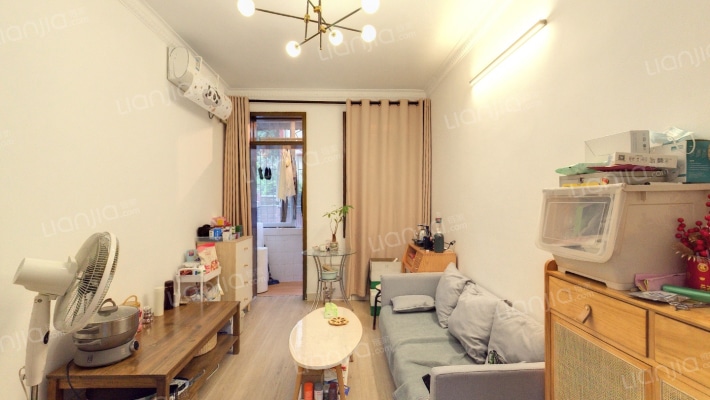 邮电宿舍二手房实景图