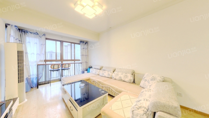 龙光君悦华庭二期二手房实景图