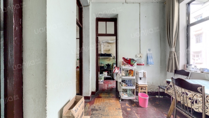 卢沟桥路3号长航宿舍二手房实景图