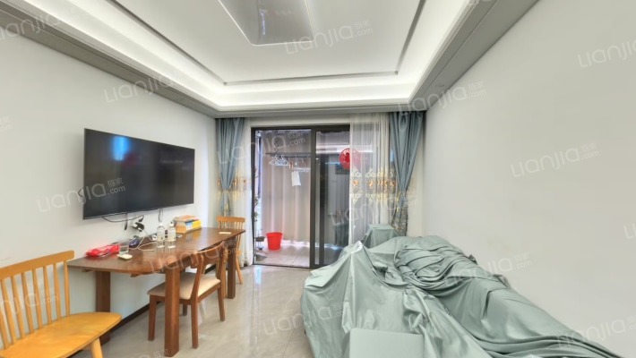 百骏中心二手房实景图