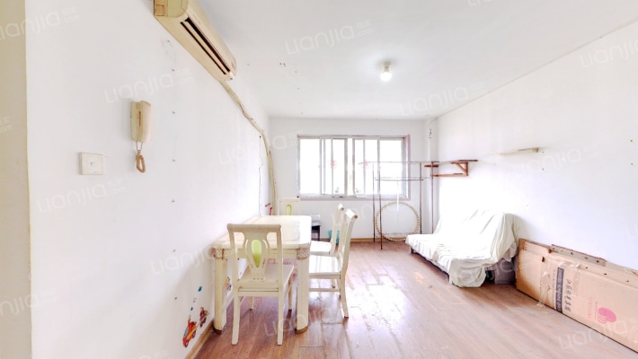 新嘉小区二手房实景图