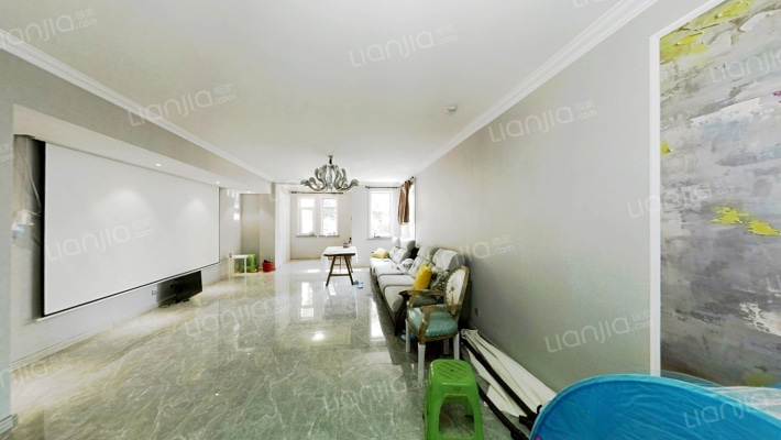 阳光地中海二手房实景图