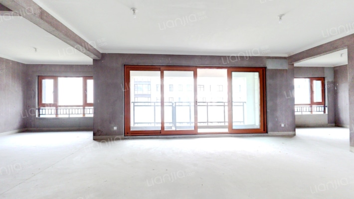 伊顿公馆二手房实景图