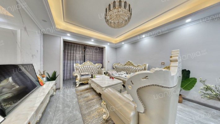 和鸿天府金花二手房实景图