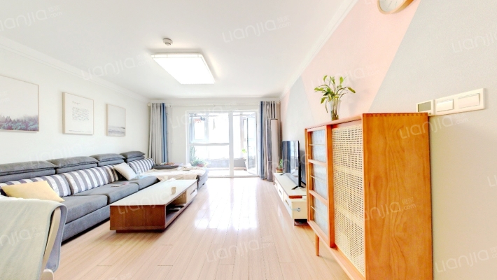 万科桃花源二期二手房实景图