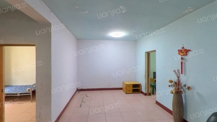 商业局南院二手房实景图