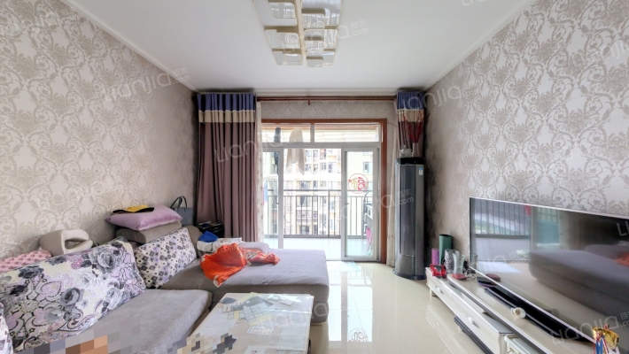 融创嘉德领馆一期二手房实景图