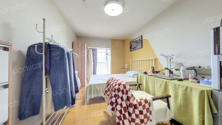 健翔国际公寓二手房实景图