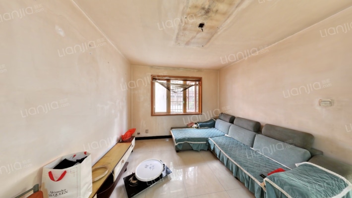 长房凤凰苑二手房实景图