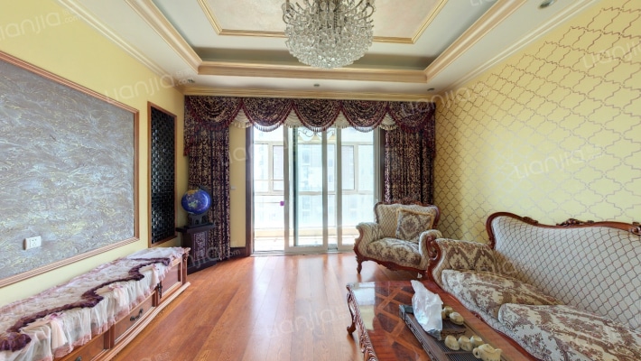 东方圣克拉一期二手房实景图