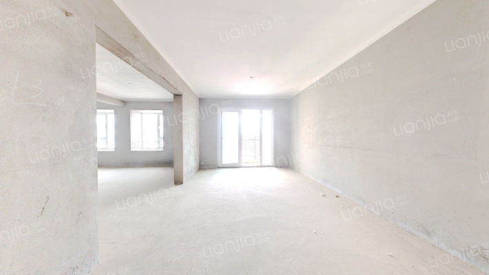 南德泊湖澜岸二手房实景图