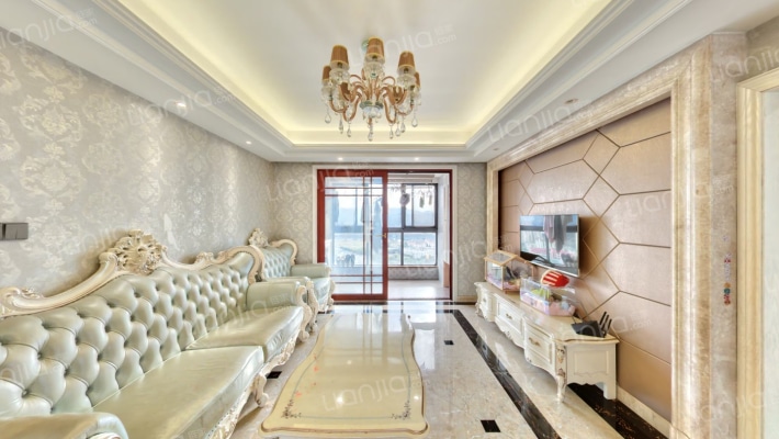 环球东方港城一期二手房实景图