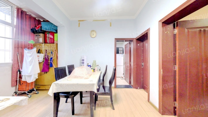 航空路24号二手房实景图