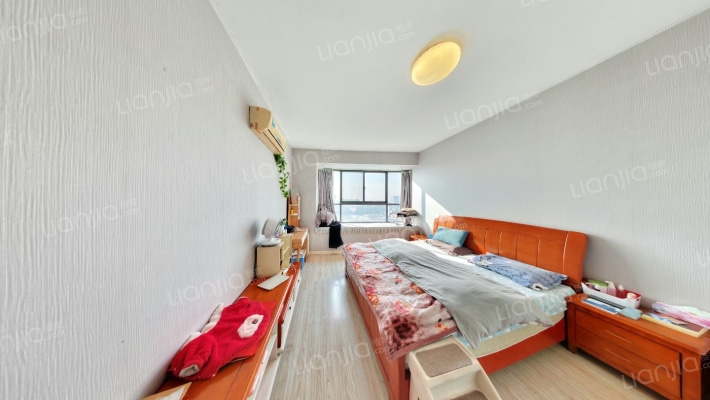 中威国际公寓二手房实景图