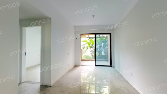 米易天空之城二手房实景图