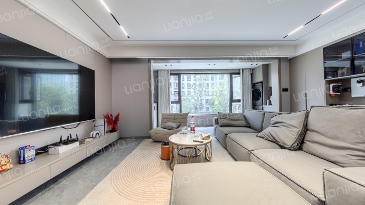 信达城铂悦公馆二手房实景图