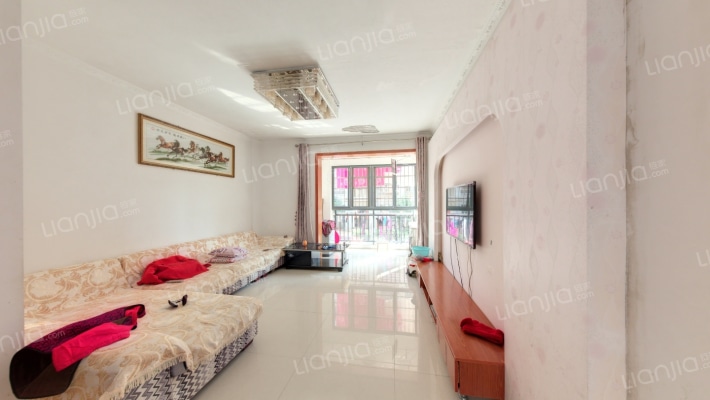 莱卡小镇北区二手房实景图