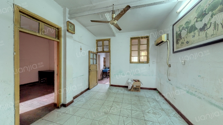 江西省人民门诊部家属院二手房实景图