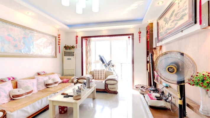 唯特郡二手房实景图