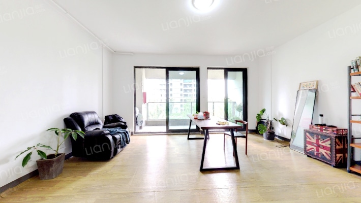 交投祥生上湖轩二手房实景图