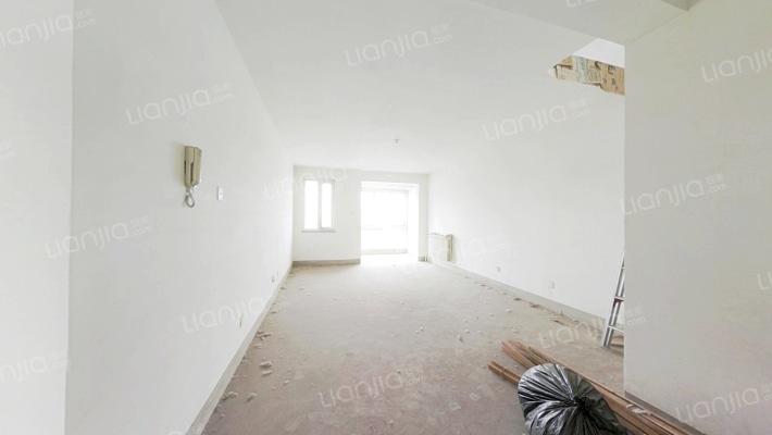 新凯东里二手房实景图