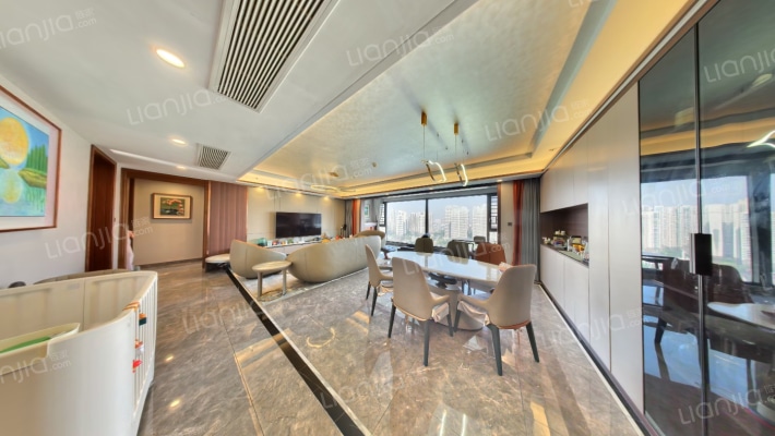 中海熙湾二手房实景图