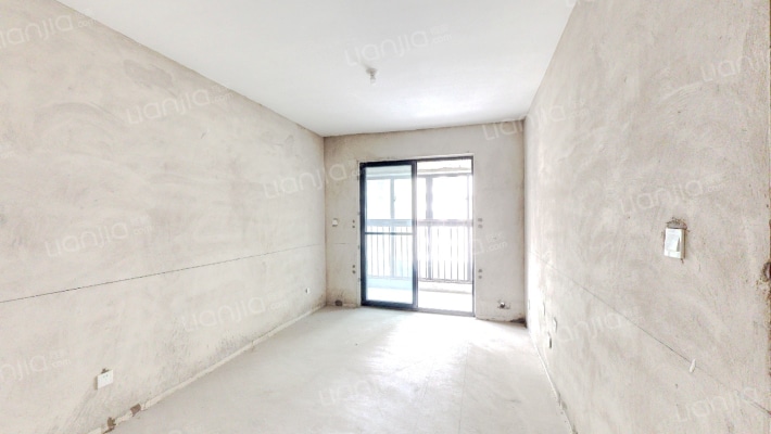 望潜华庭二手房实景图