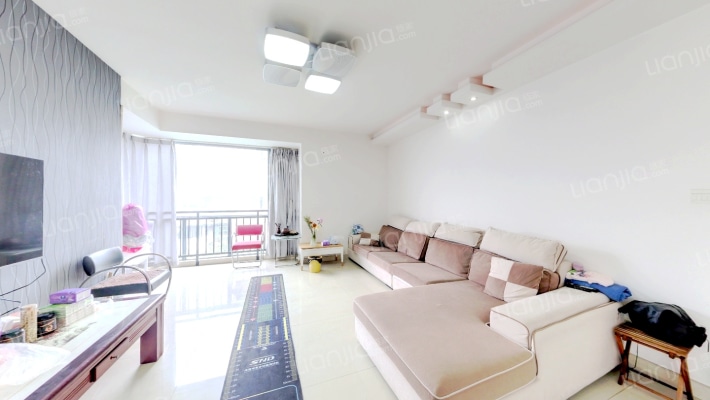 香槟花园二手房实景图