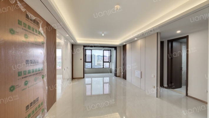 青岛国泰华府二手房实景图