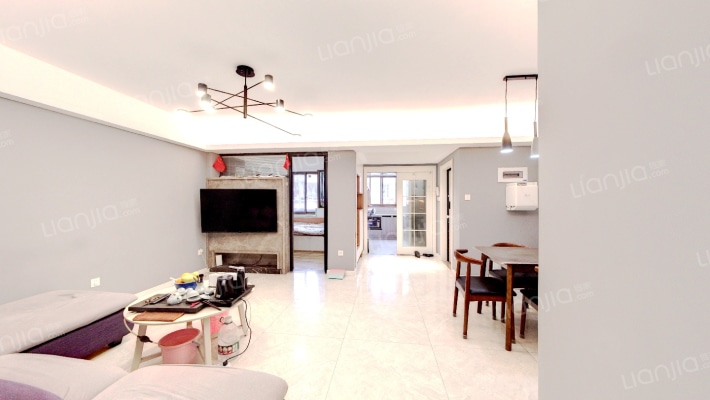 鸿城小区一期二手房实景图