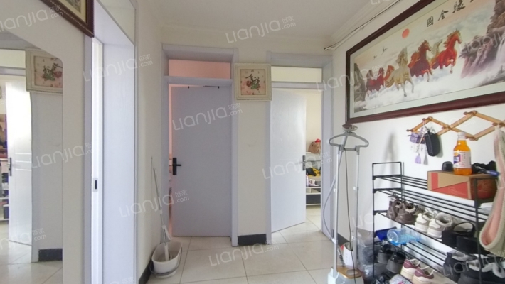 化肥厂四号院二手房实景图