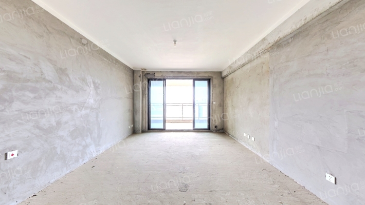 沪润星城金域蓝湾二手房实景图