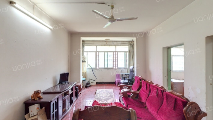 直港大道9号二手房实景图