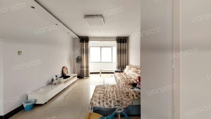 建委家属院二手房实景图