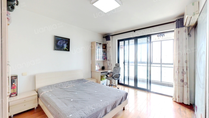 明龙雅居二手房实景图