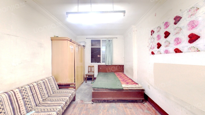 钢厂宿舍东里二手房实景图