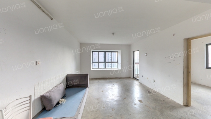 海尚家园二手房实景图