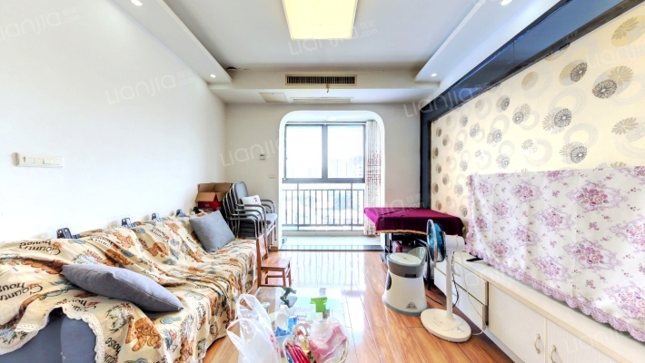 长华公寓二手房实景图