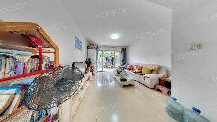 桦润馨居B区二手房实景图