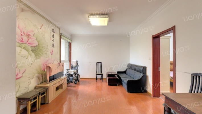 金山嘉苑三区二手房实景图