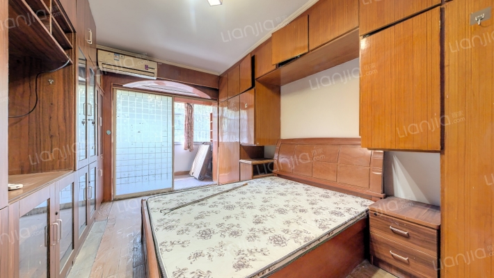 三里亭一区二手房实景图