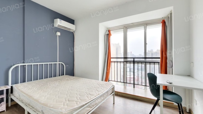 东湖国际二手房实景图