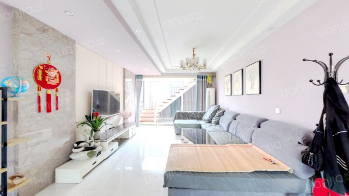 天瑞名城C区二手房实景图