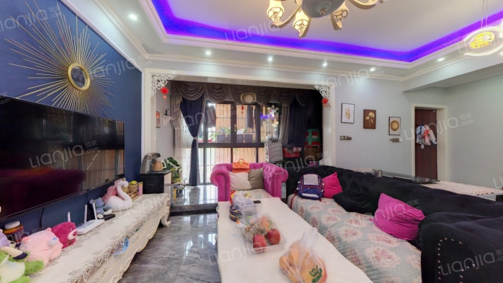 莱茵河畔二手房实景图