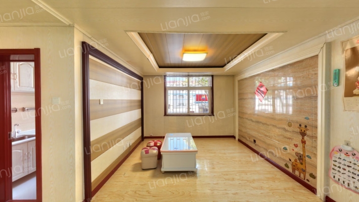 信特花园F区二手房实景图