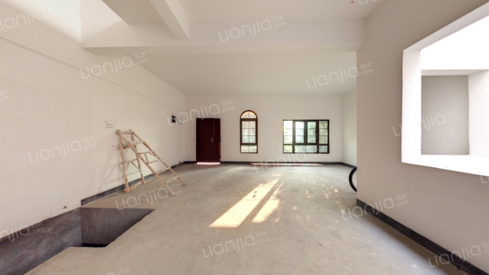 上邦高尔夫国际社区B组团二手房实景图